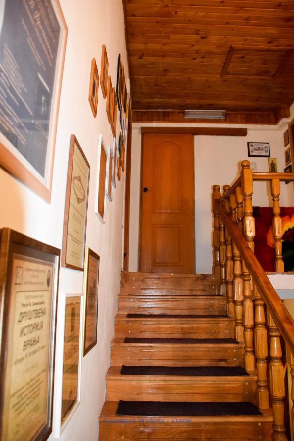 Apartman Wisteria Vranje Exteriör bild