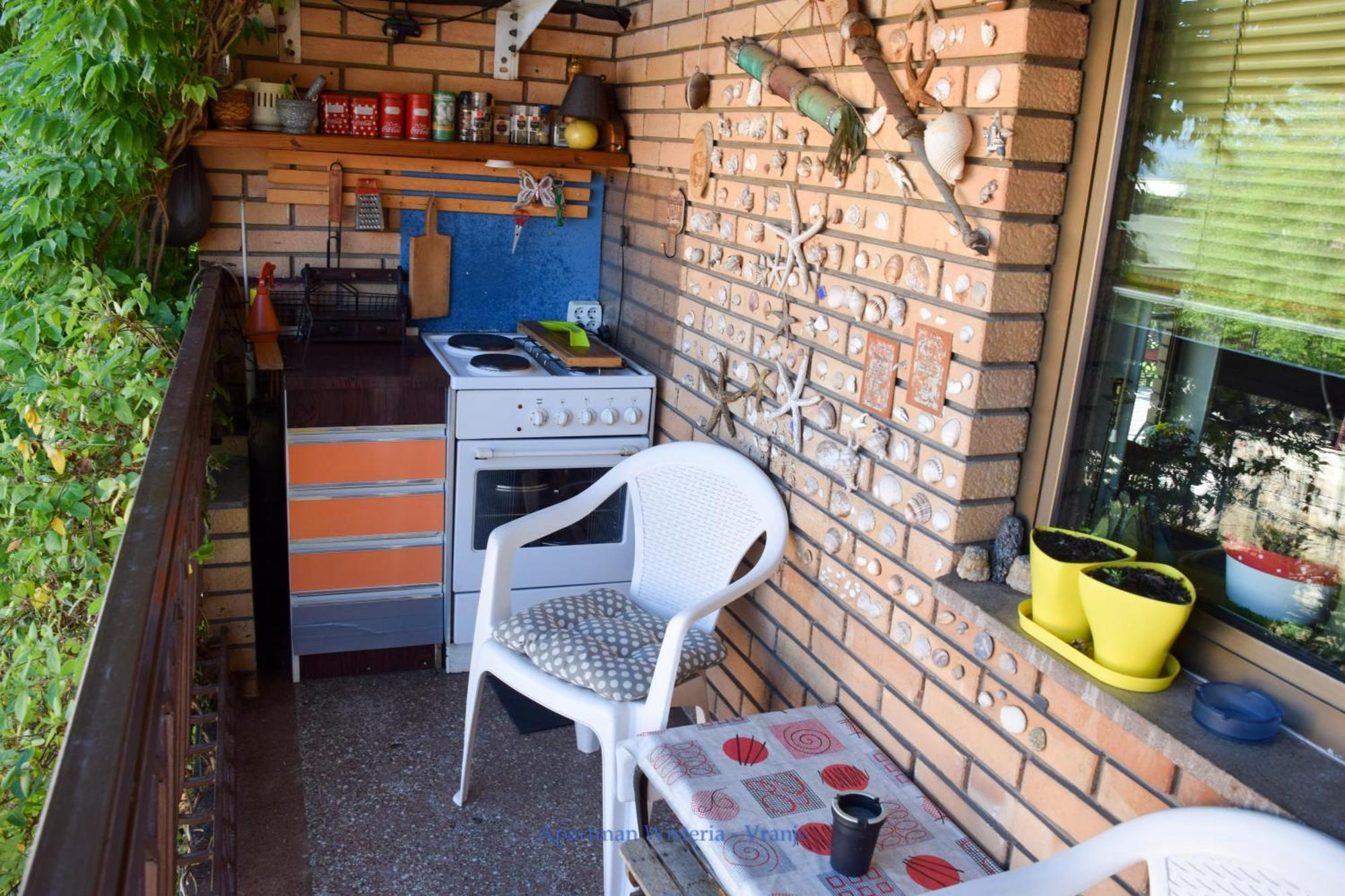 Apartman Wisteria Vranje Exteriör bild