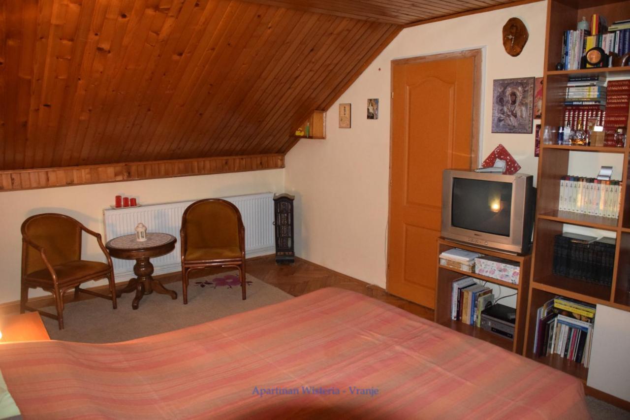 Apartman Wisteria Vranje Exteriör bild