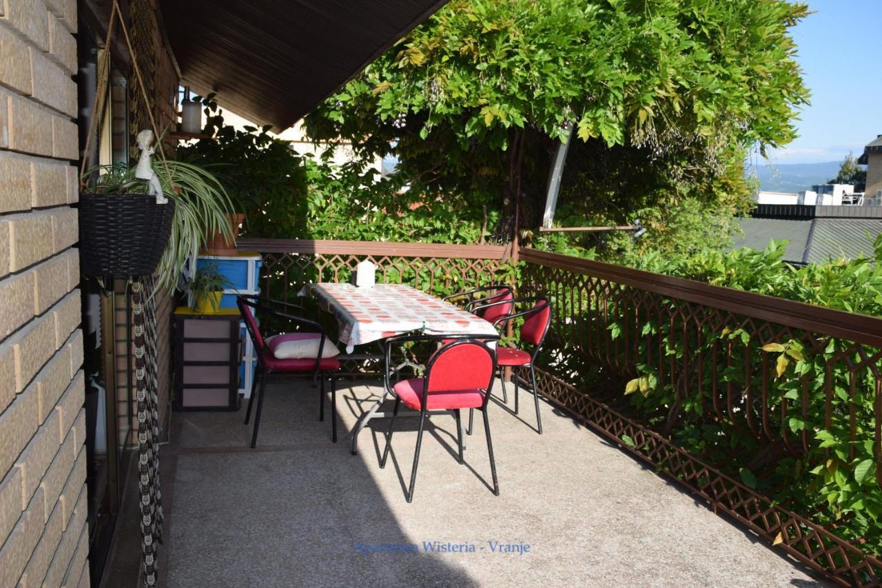 Apartman Wisteria Vranje Exteriör bild